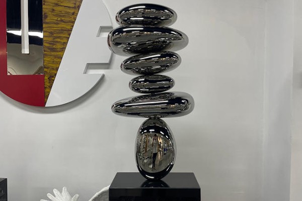 Custom Stainless Steel Stacked Stone Sculpture – Modern Art for Interiors & Exteriors